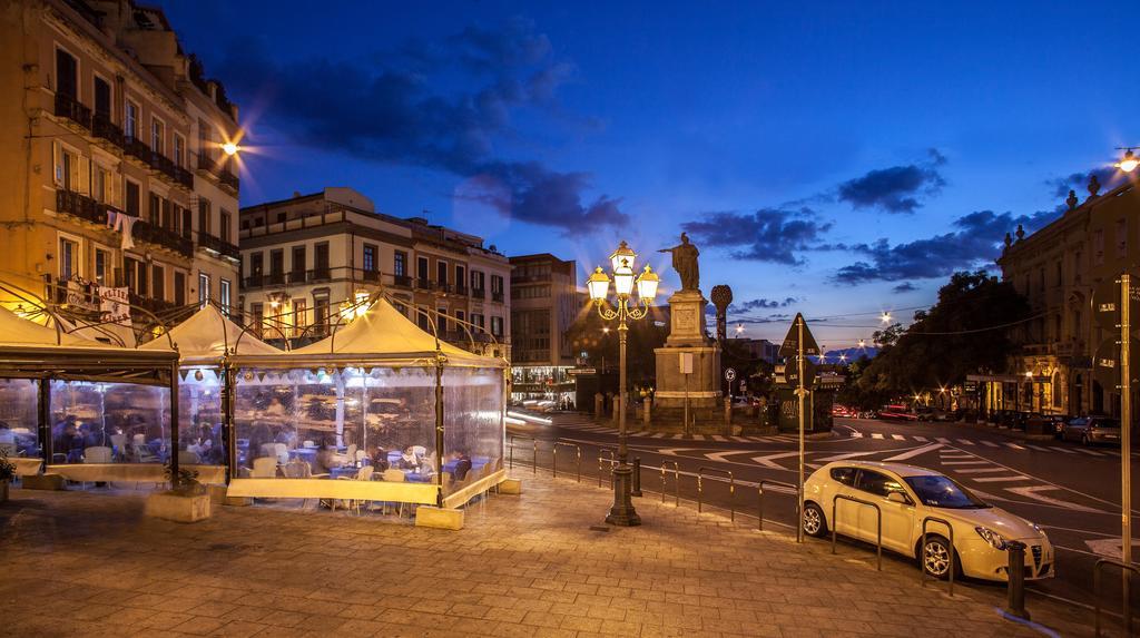 Hotel La Terrazza กาญารี ภายนอก รูปภาพ